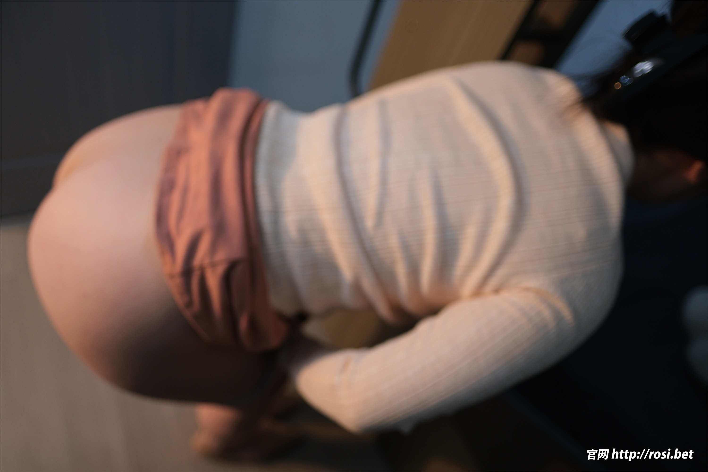 ROSI写真 2025.10.23 NO.5071